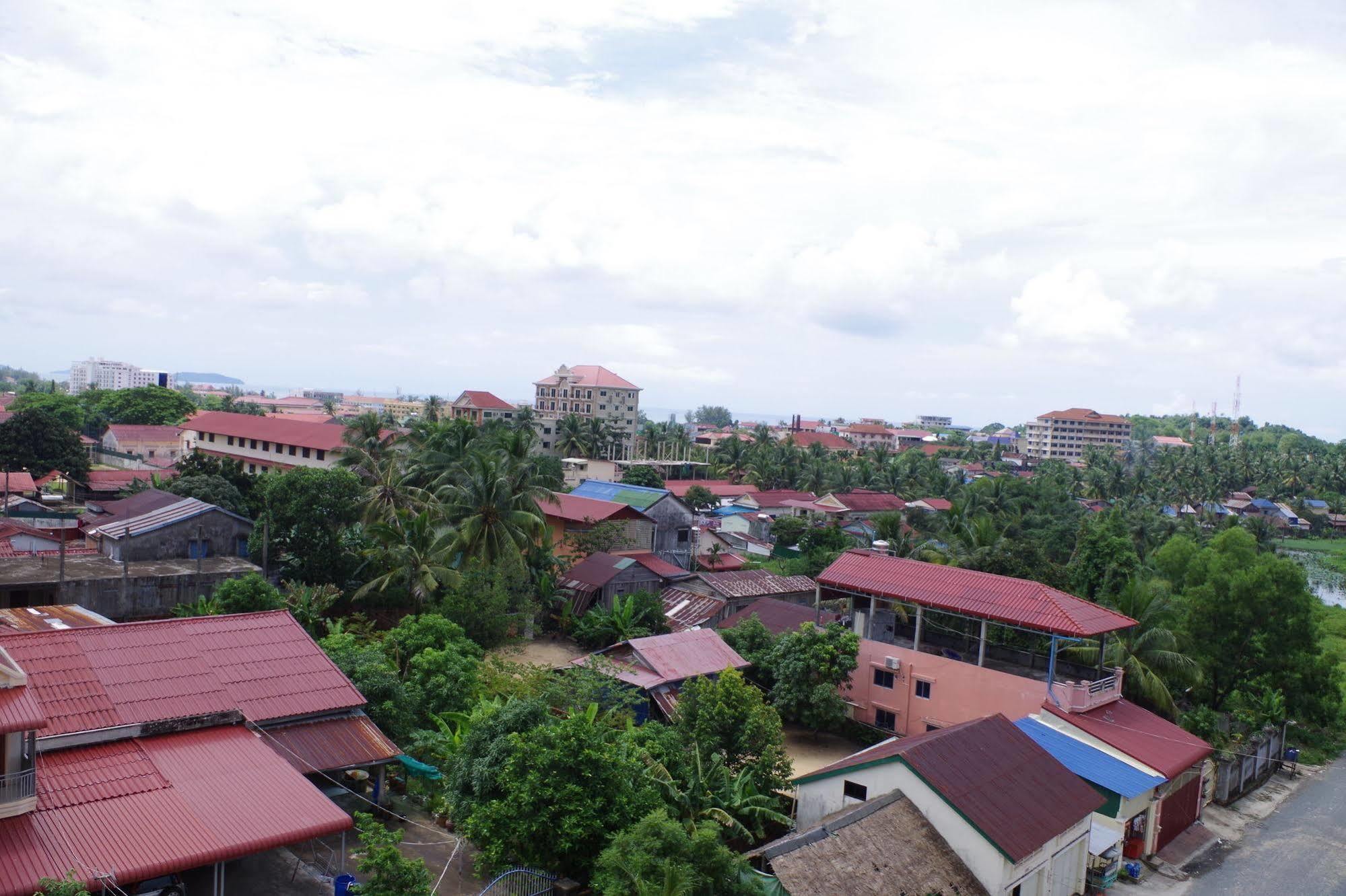 Golden Star Inn Sihanoukville Exterior photo
