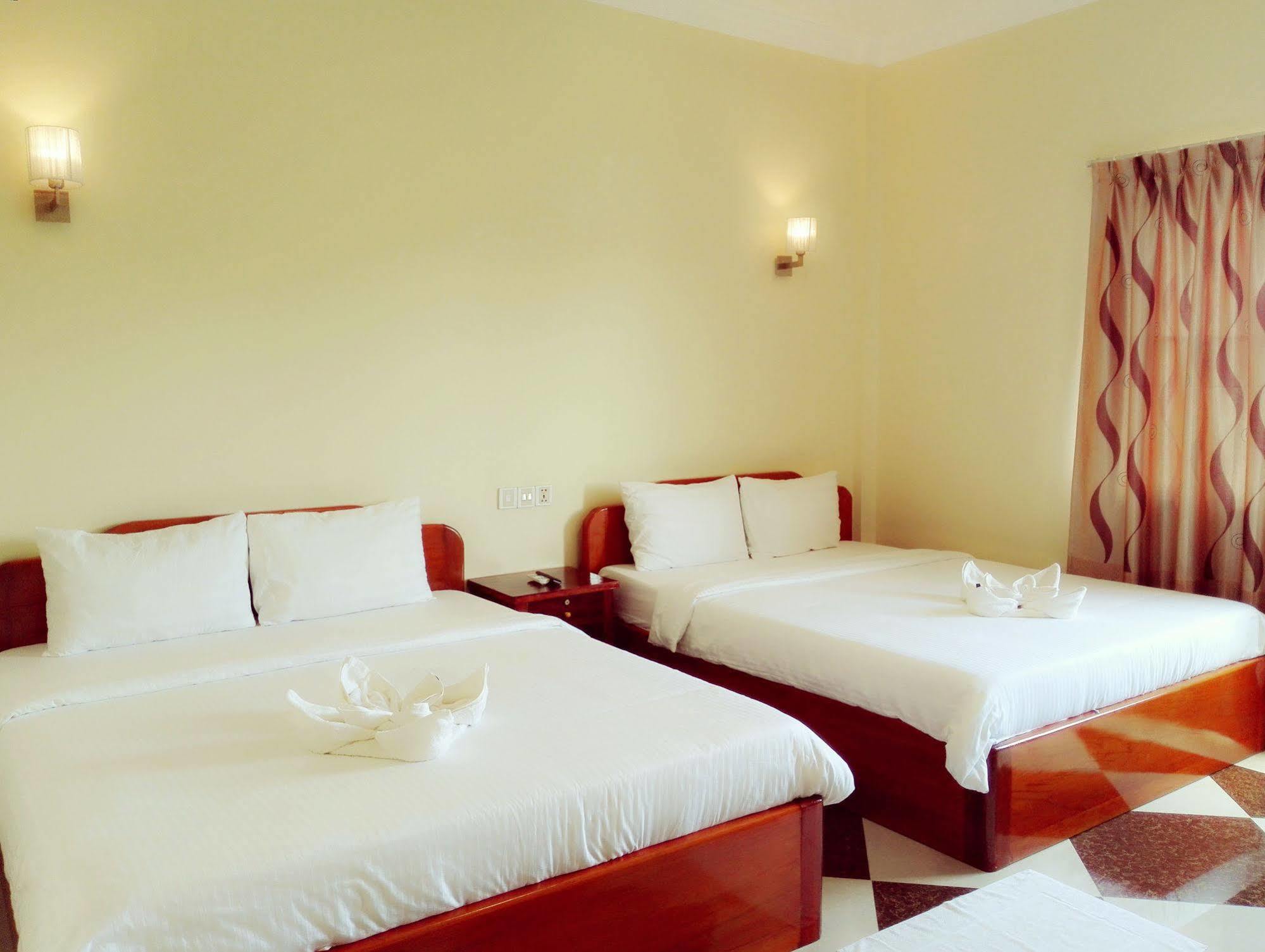 Golden Star Inn Sihanoukville Exterior photo